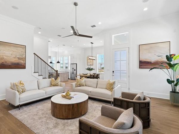 1354 E Crosby Road, Carrollton, TX 75006