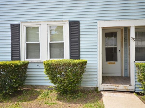 75 Beacon St, Unit 1, Lawrence, MA 01843