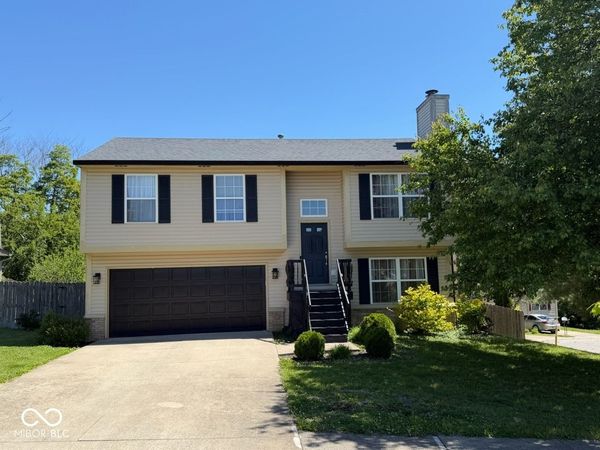 2607 S Southern Pines Court, Bloomington, IN 47403