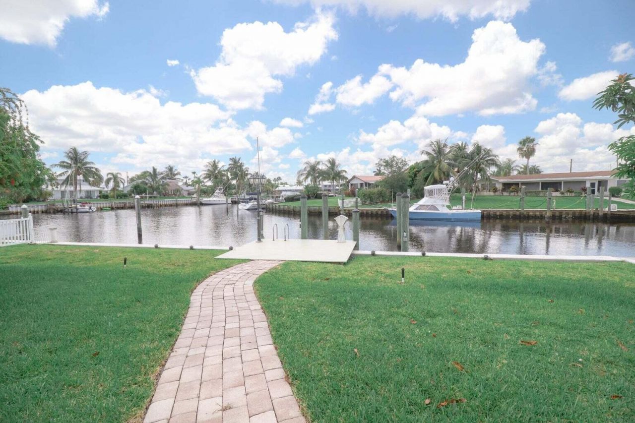 1694 SW Boatswain Place, Palm City, FL 34990 Photo