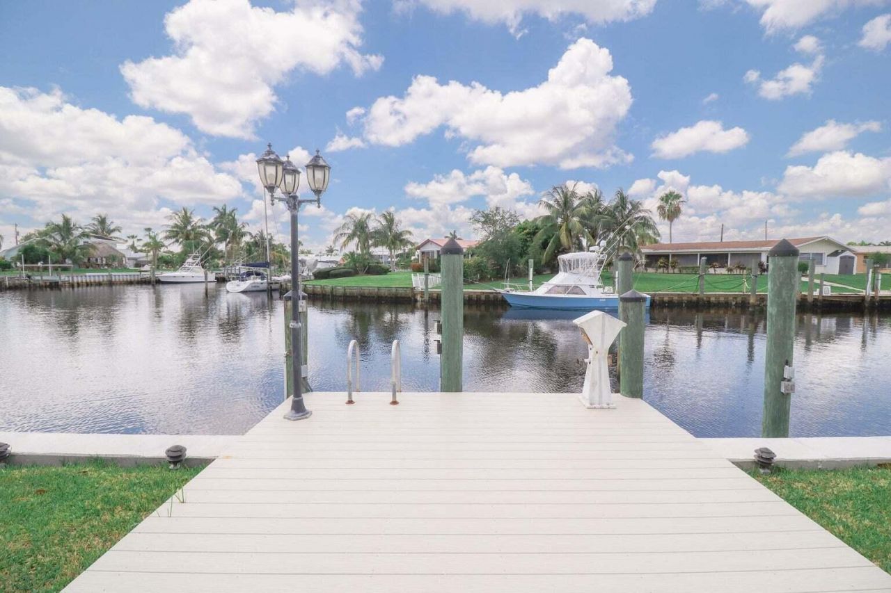 1694 SW Boatswain Place, Palm City, FL 34990 Photo