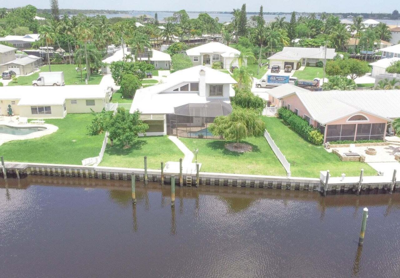 1694 SW Boatswain Place, Palm City, FL 34990 Photo