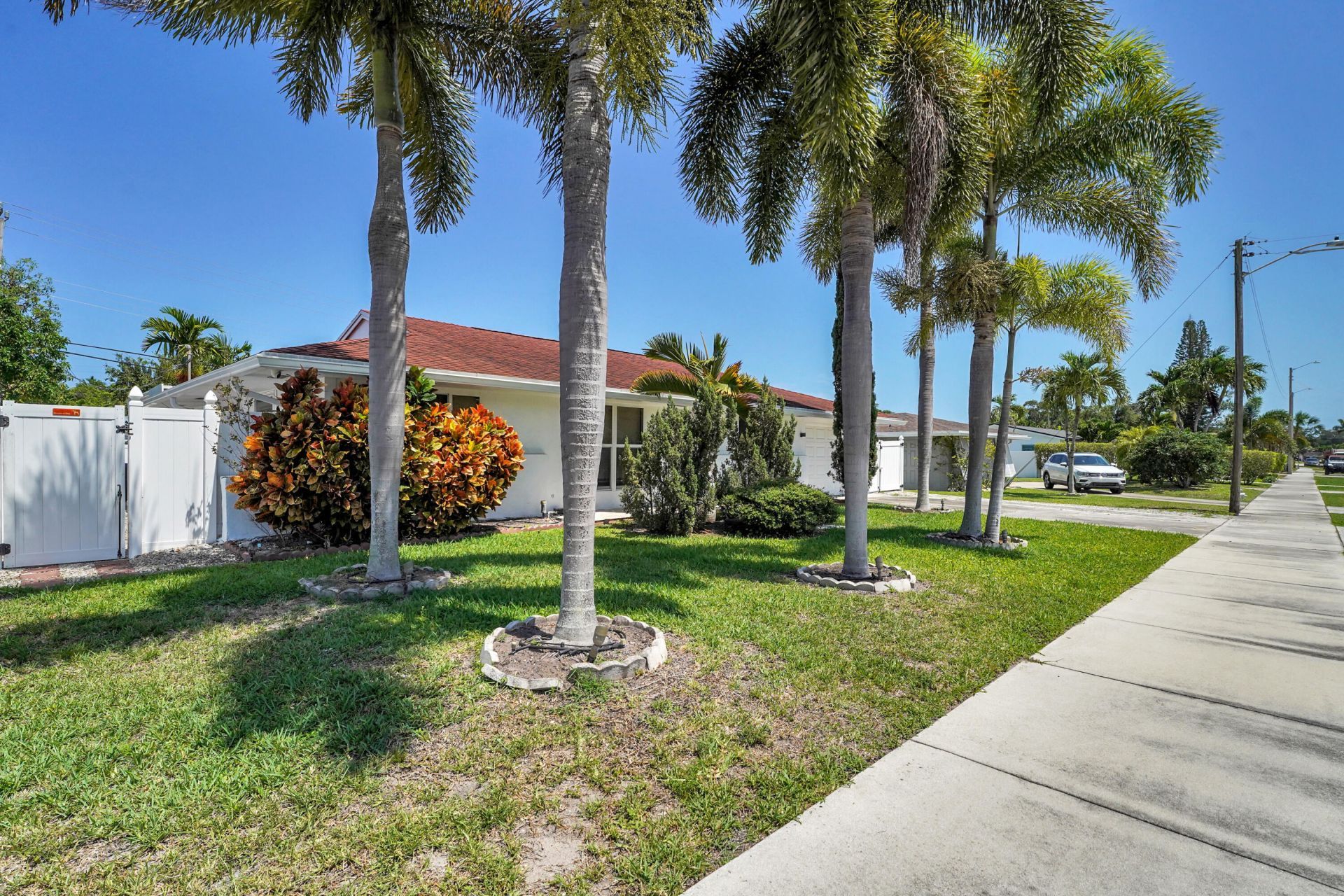600 NW 12th Avenue, Boca Raton, FL 33486 Photo