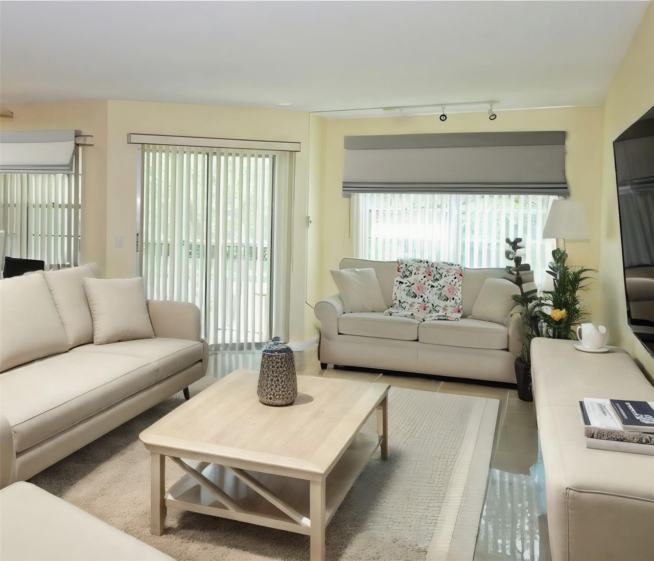 1110 SW 125th Avenue, Unit 314m, Pembroke Pines, FL 33027 Photo