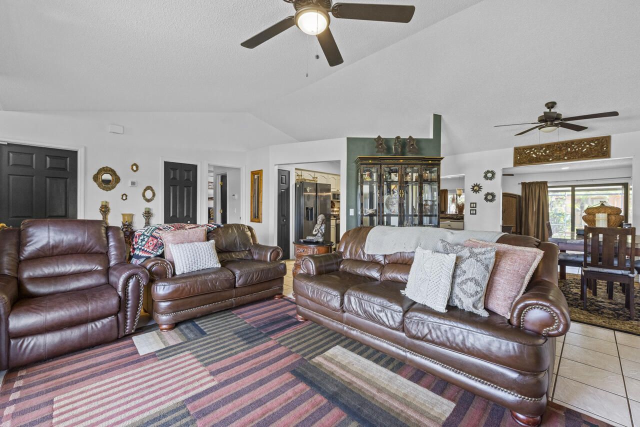 686 SW Hoffenberg Avenue, Port Saint Lucie, FL 34953 Photo