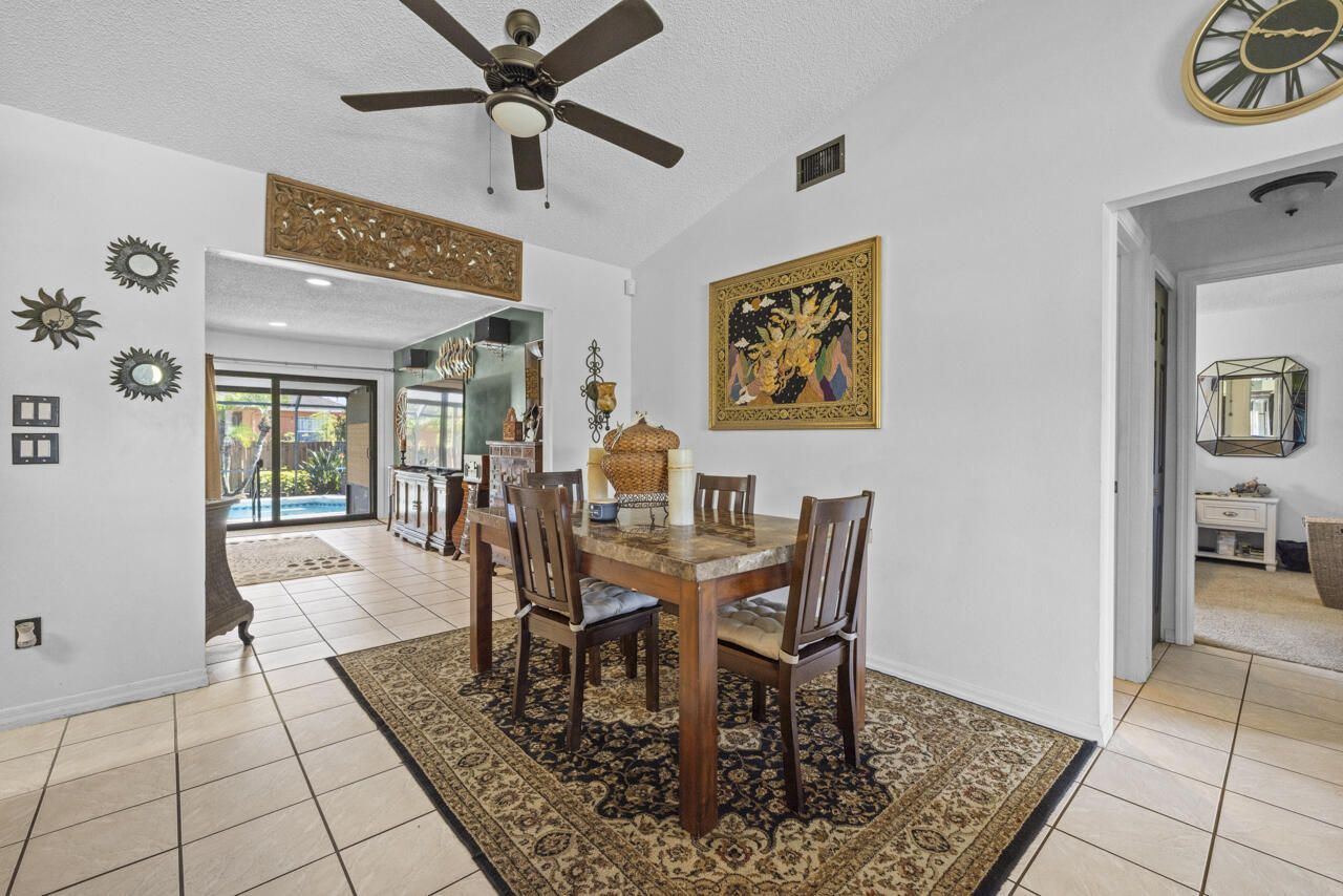 686 SW Hoffenberg Avenue, Port Saint Lucie, FL 34953 Photo