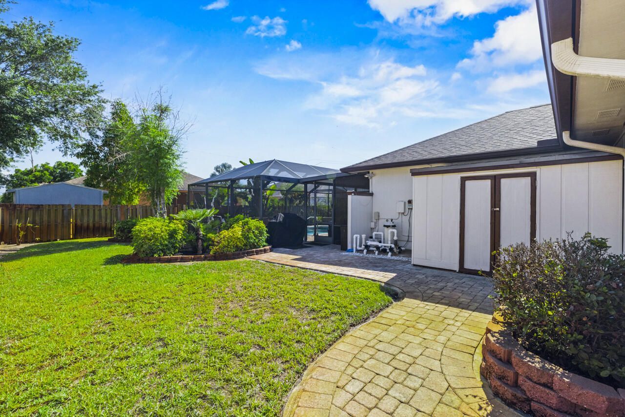 686 SW Hoffenberg Avenue, Port Saint Lucie, FL 34953 Photo