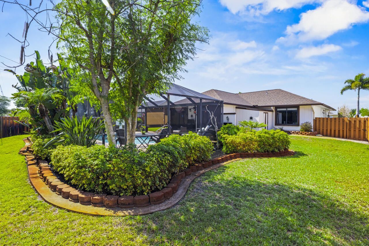 686 SW Hoffenberg Avenue, Port Saint Lucie, FL 34953 Photo