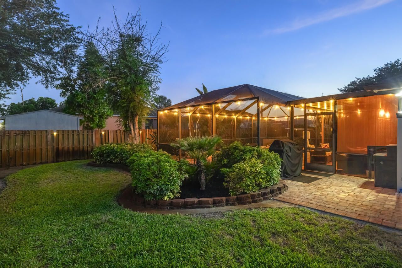 686 SW Hoffenberg Avenue, Port Saint Lucie, FL 34953 Photo