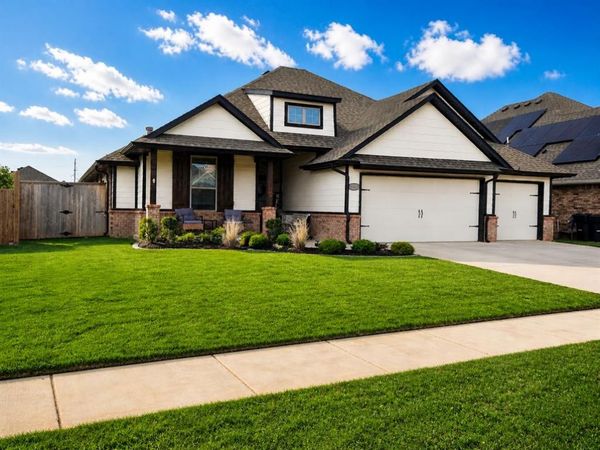 1117 SE 29th Street, Moore, OK 73160