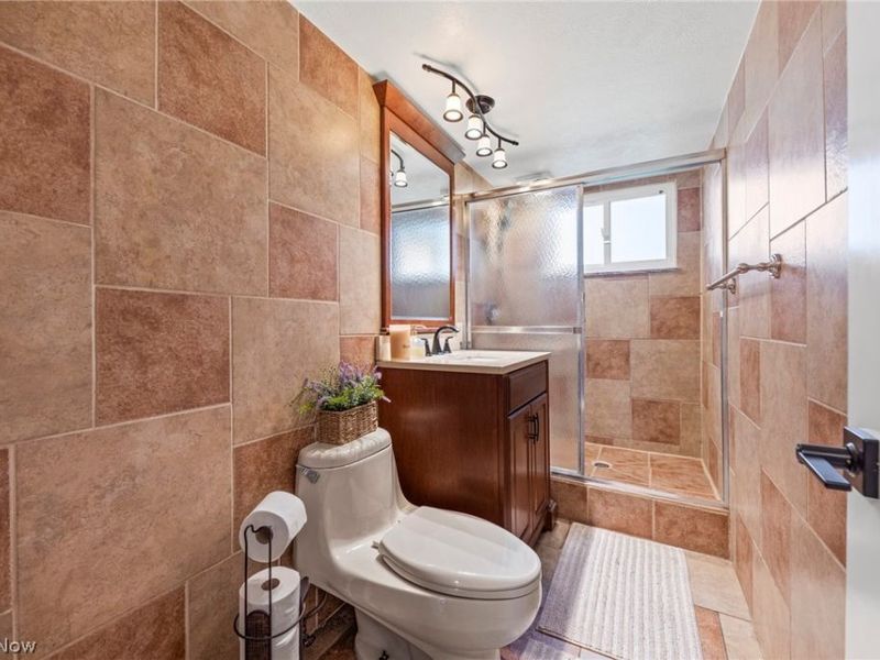 12008 Tucson Drive, Parma, OH 44130 Photo 31
