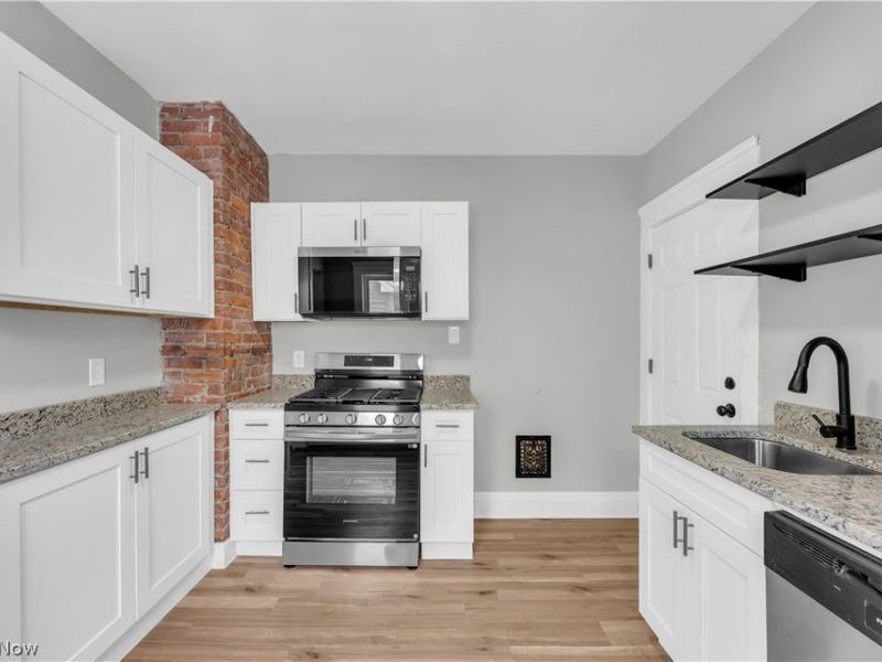 2638 E 126th Street, Unit 2/UP, Cleveland, OH 44120 Photo 14