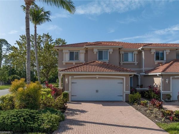 2448 Laurentina LN, CAPE CORAL, FL 33909