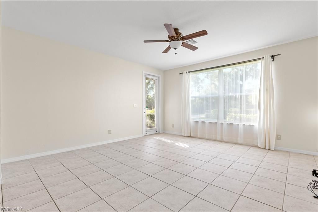 2448 Laurentina Ln, Cape Coral, FL 33909 Photo