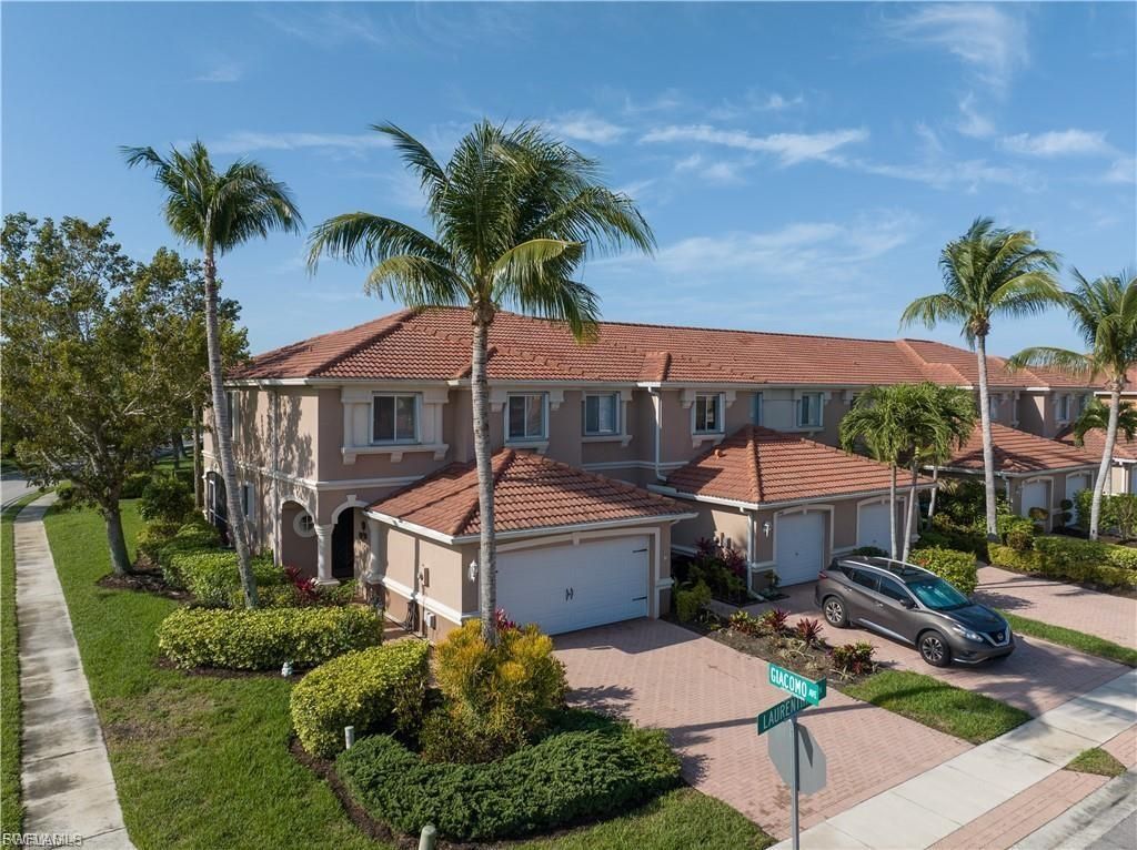 2448 Laurentina Ln, Cape Coral, FL 33909 Photo