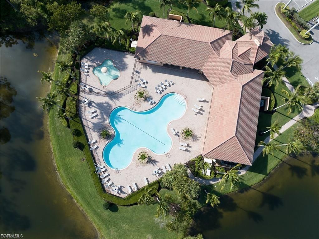 2448 Laurentina Ln, Cape Coral, FL 33909 Photo
