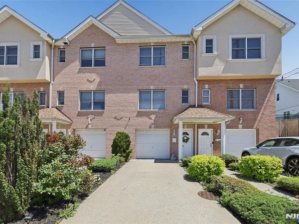 548 Palisade Avenue 3, Unit 3, GARFIELD, NJ 07026