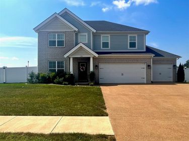 1154 Yorktown Lane , Bowling Green, KY 42104