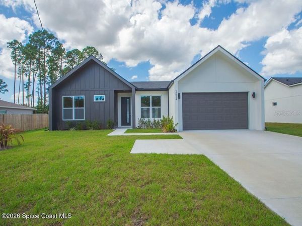 2634 De Groodt Road SW , Palm Bay, FL 32908