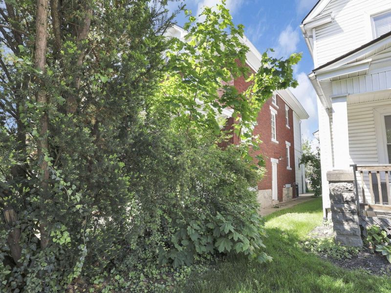 2407 Summit Street , Columbus, OH 43202 Photo 5