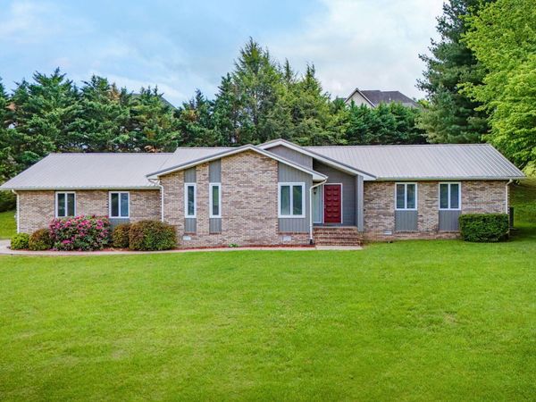 316 Ferndale Lane, Kingsport, TN 37660