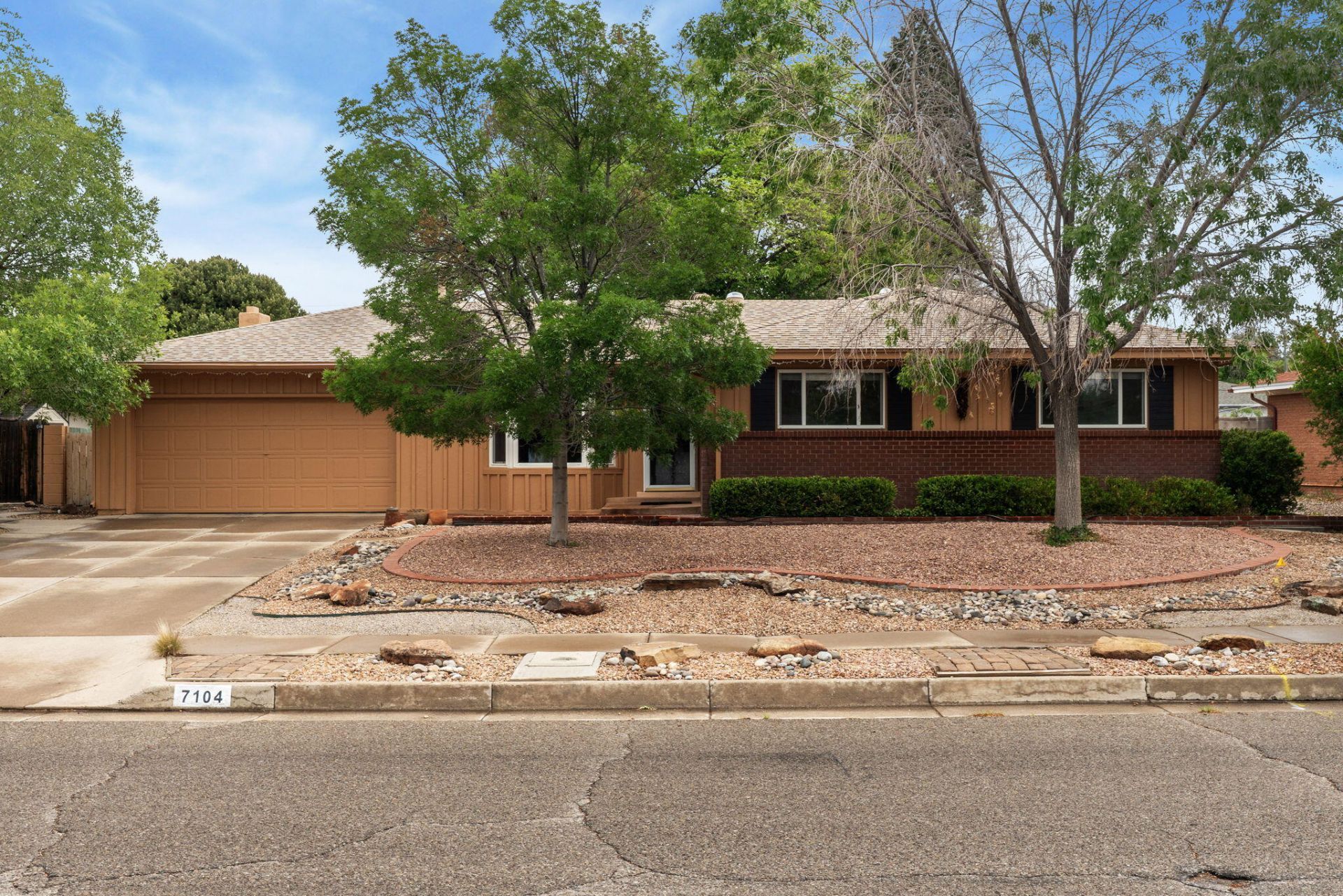7104 Gladden Avenue Ne, Albuquerque, NM 87110 Main Photo