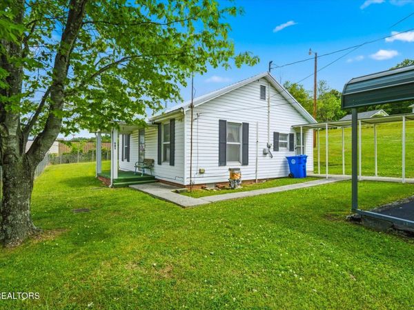 101 Dowlen Lane, Rocky Top, TN 37769