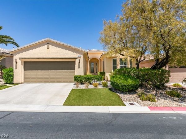 10228 Questa Sera Court , Las Vegas, NV 89135