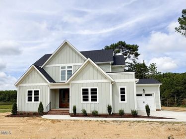 215 Broadleaf Lane, Youngsville, NC 27596
