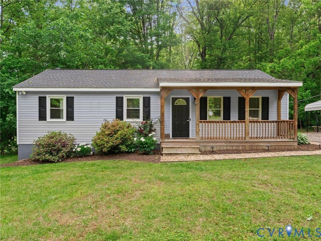 2335 Ridge Rd, Powhatan, VA 23139 Main Photo