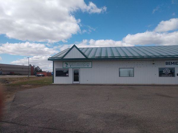 3481 Laurel Drive NW, Bemidji, MN 56601