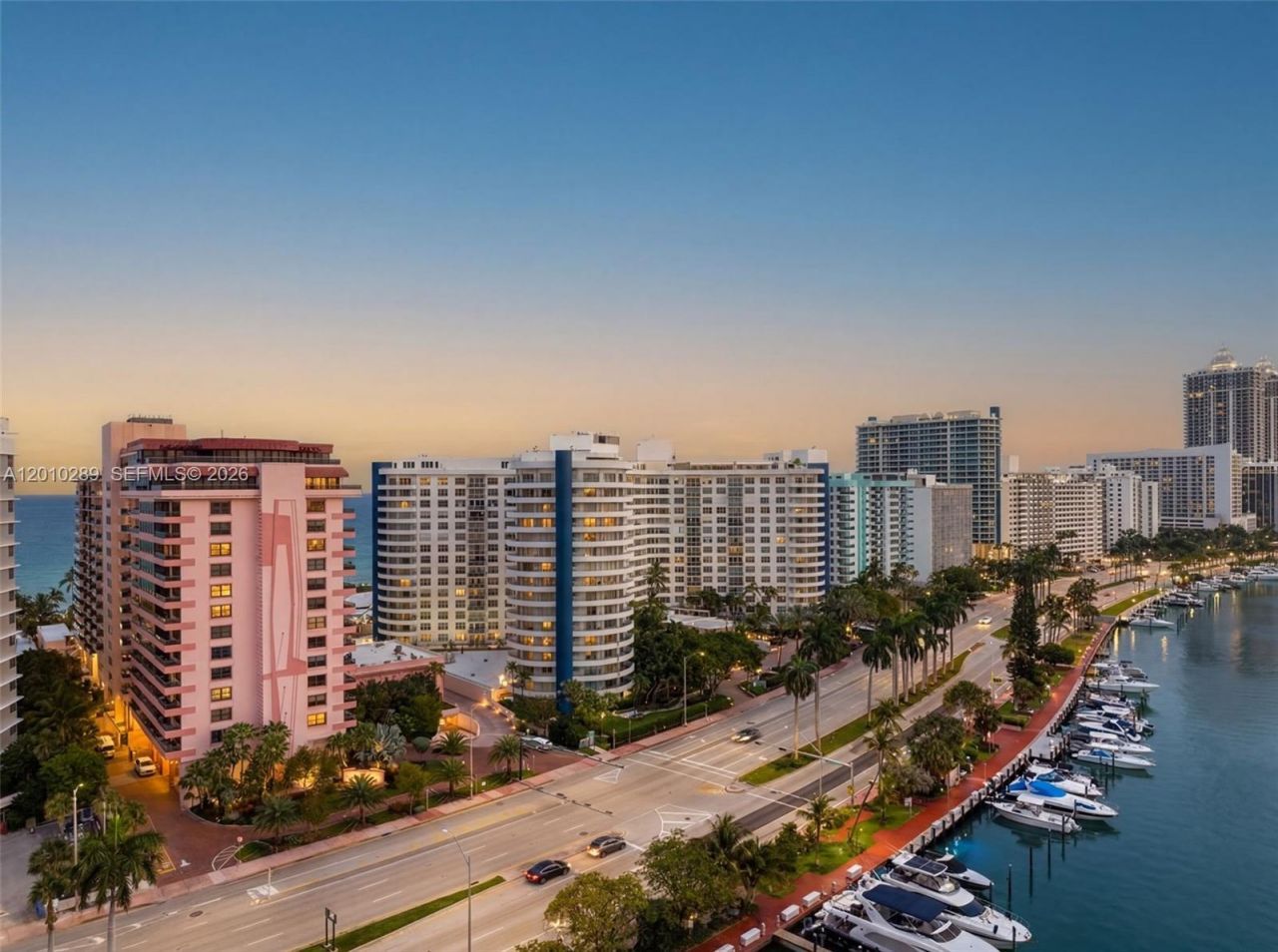 5225 Collins Ave , Unit 1519, Miami Beach, FL 33140 Photo