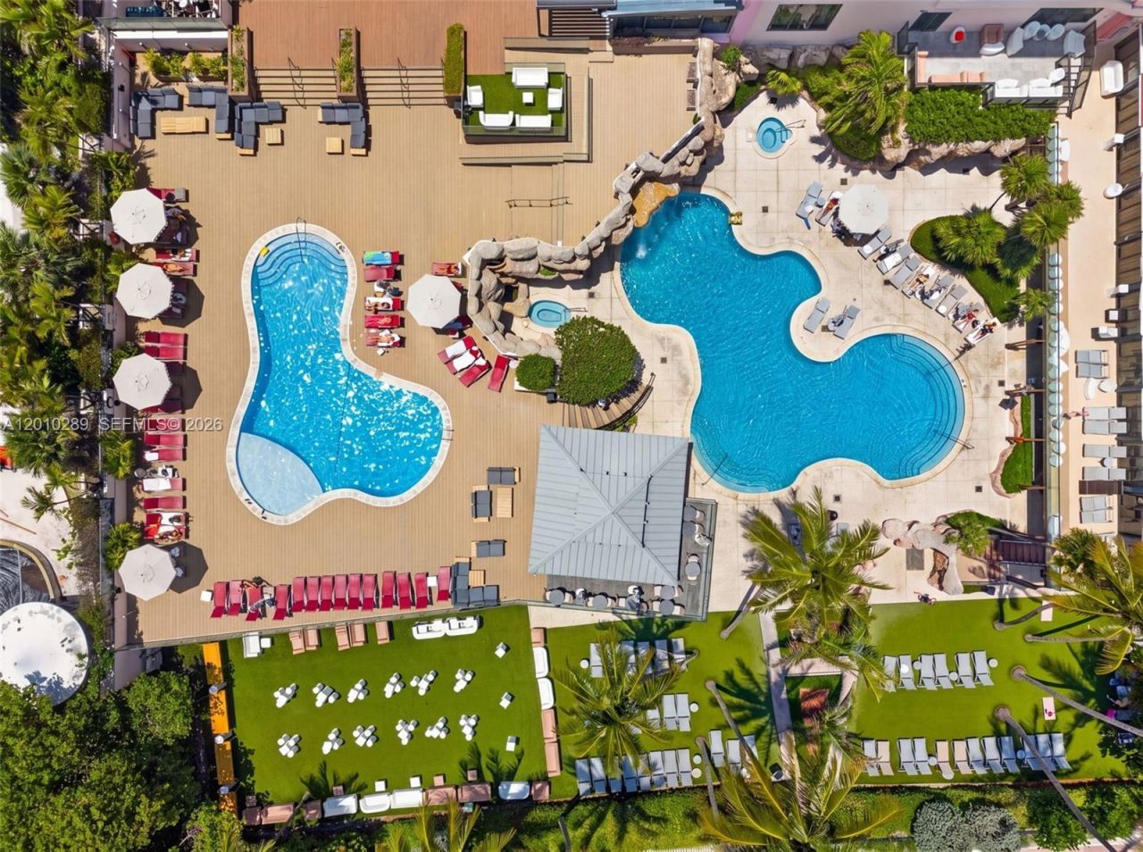 5225 Collins Ave , Unit 1519, Miami Beach, FL 33140 Photo