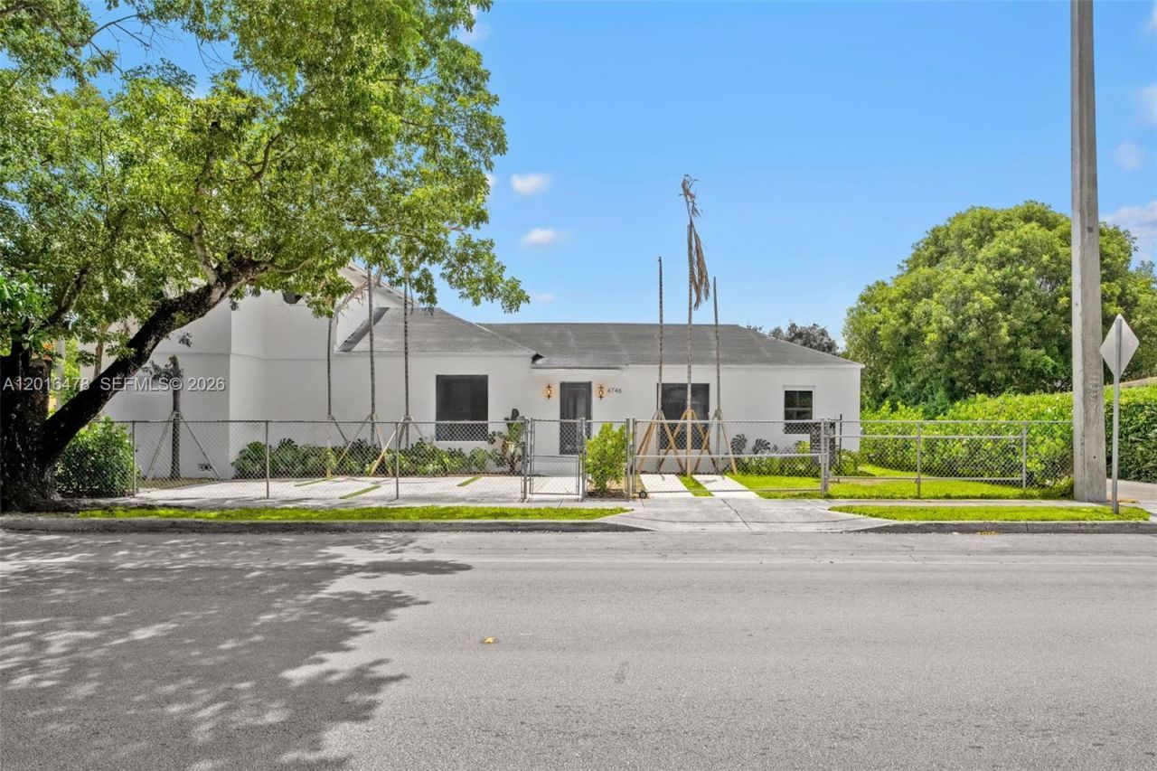 4746 NW 10th Ave , Miami, FL 33127 Photo