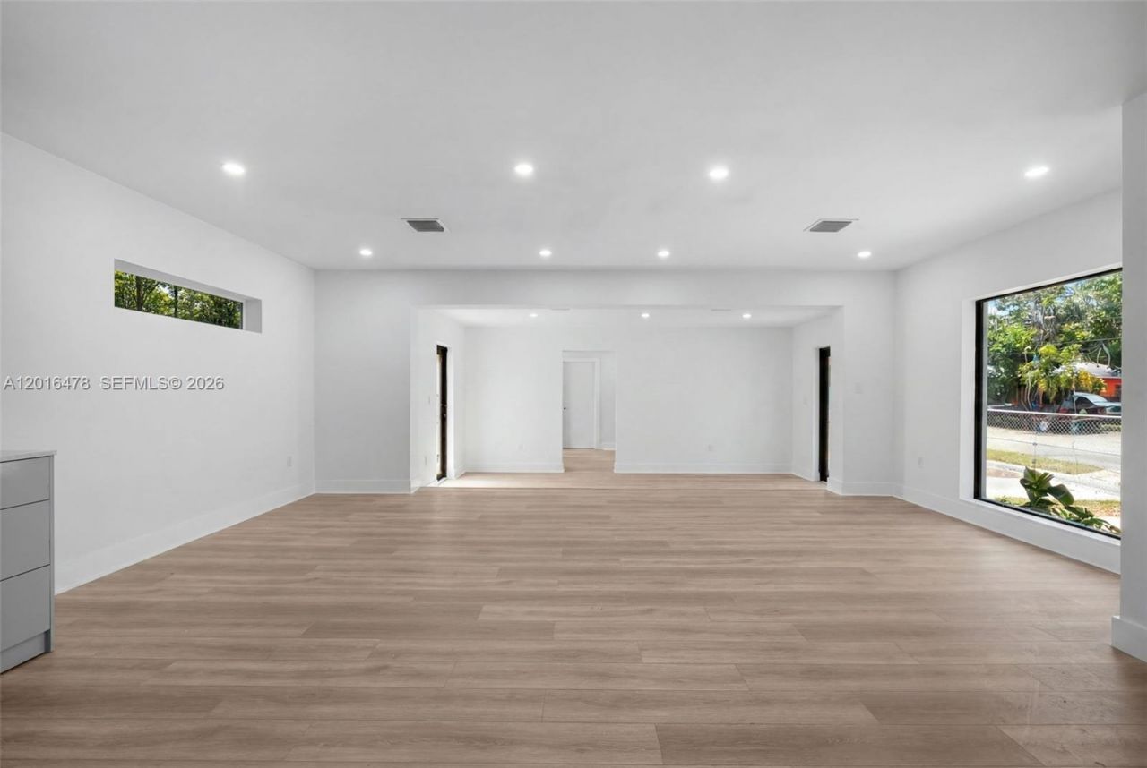 4746 NW 10th Ave , Miami, FL 33127 Photo