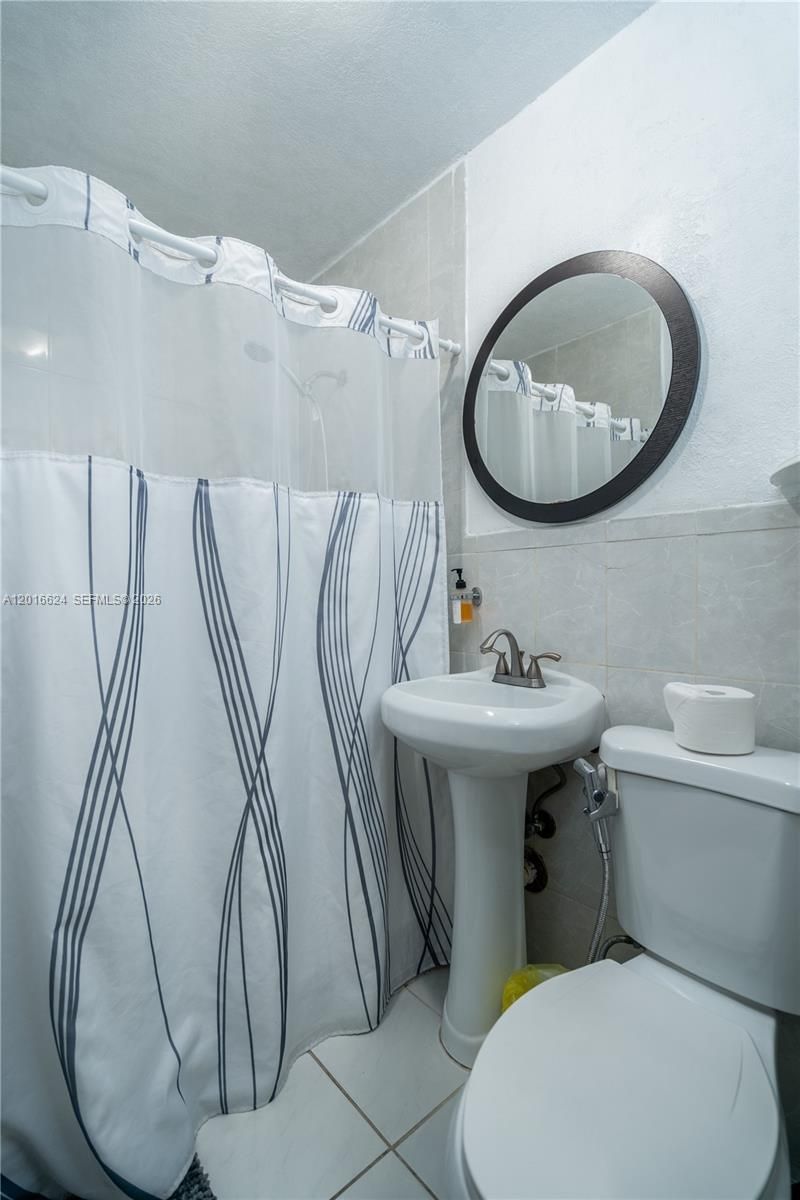 690 E 10th Ave , Unit Front, Hialeah, FL 33010 Photo
