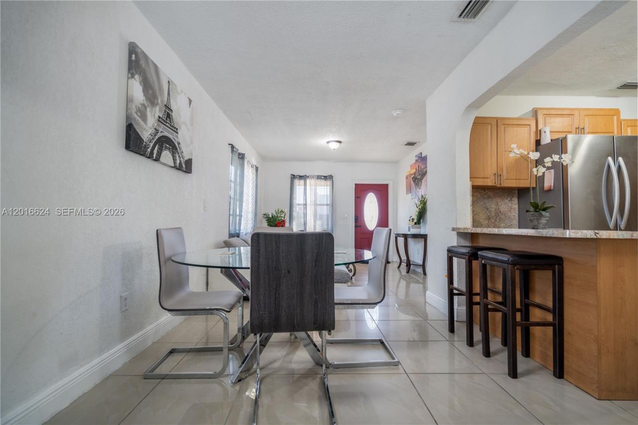 690 E 10th Ave , Unit Front, Hialeah, FL 33010 Photo