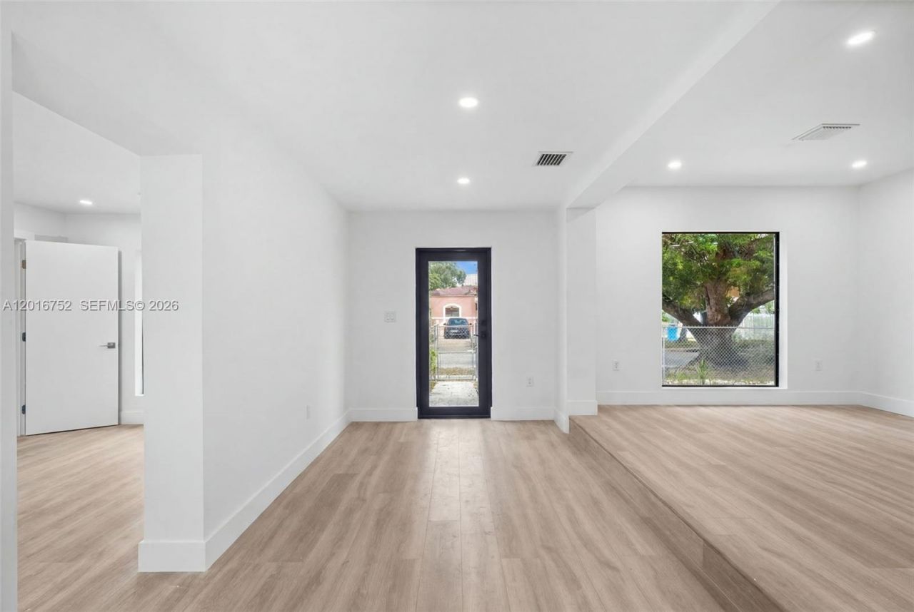 4746 NW 10th Ave , Miami, FL 33127 Photo