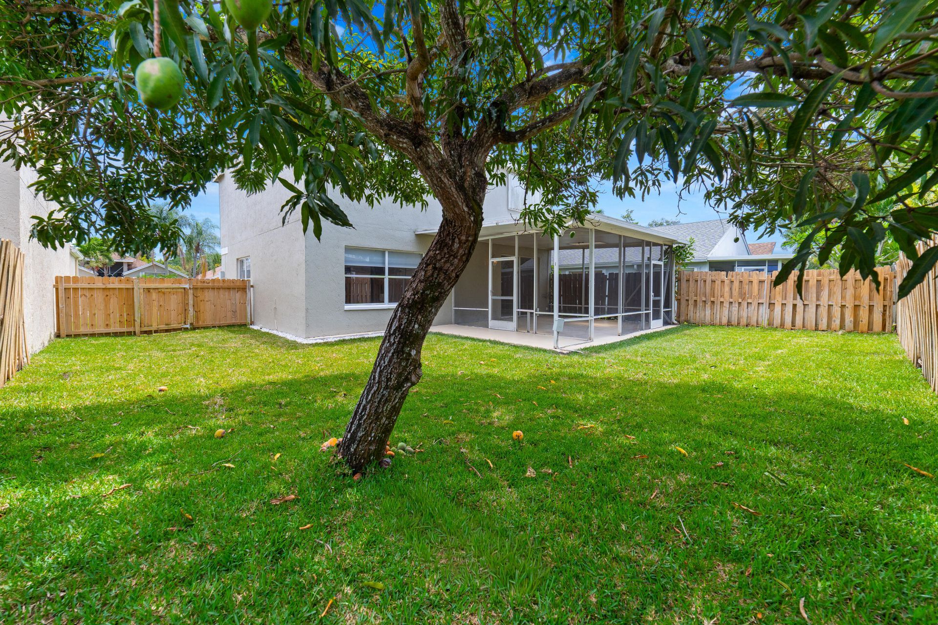1062 Fairfax Cir W, Boynton Beach, FL 33436 Photo