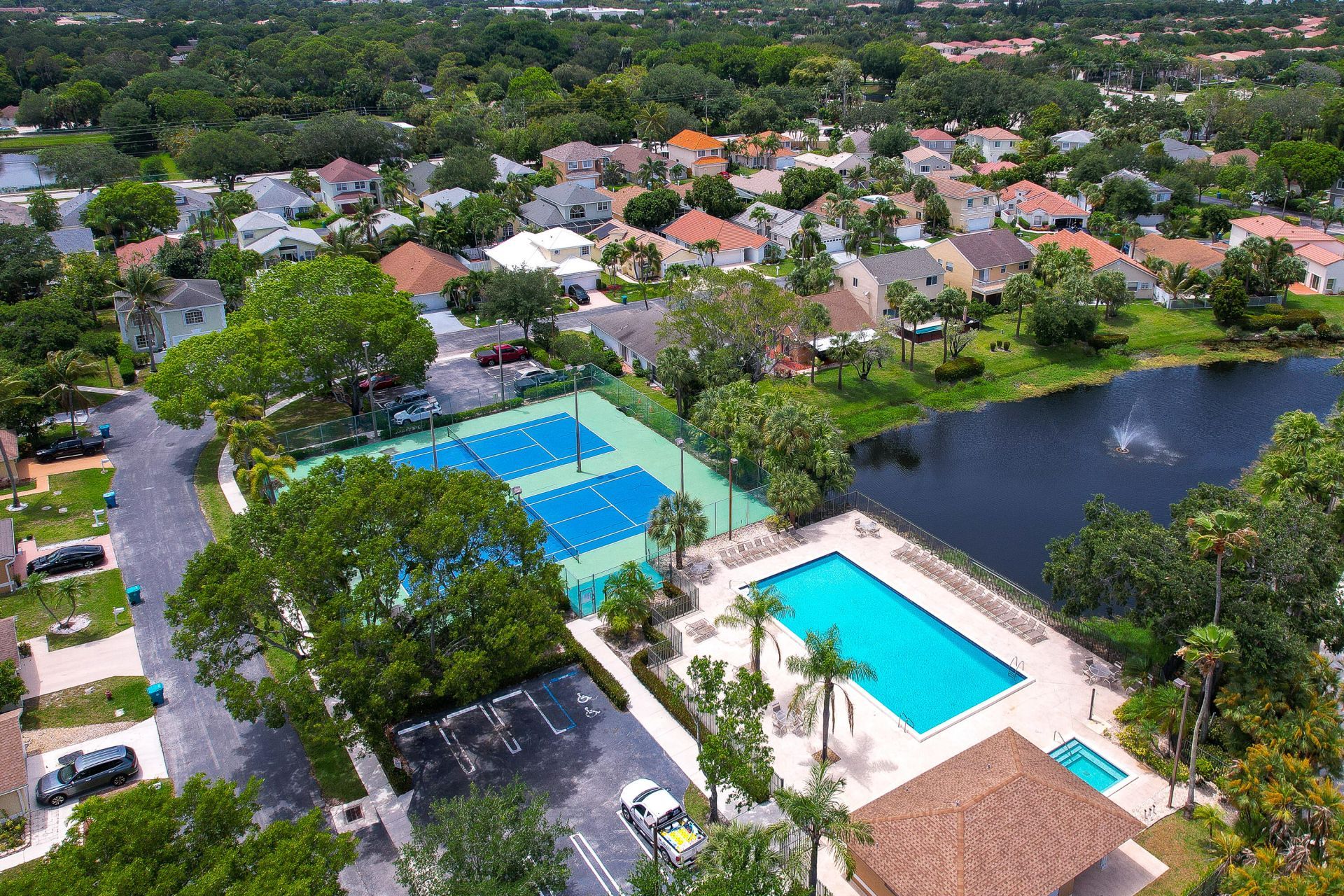 1062 Fairfax Cir W, Boynton Beach, FL 33436 Photo