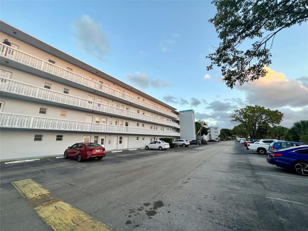 600 NE 2nd Street, Unit 107, Dania Beach, FL 33004