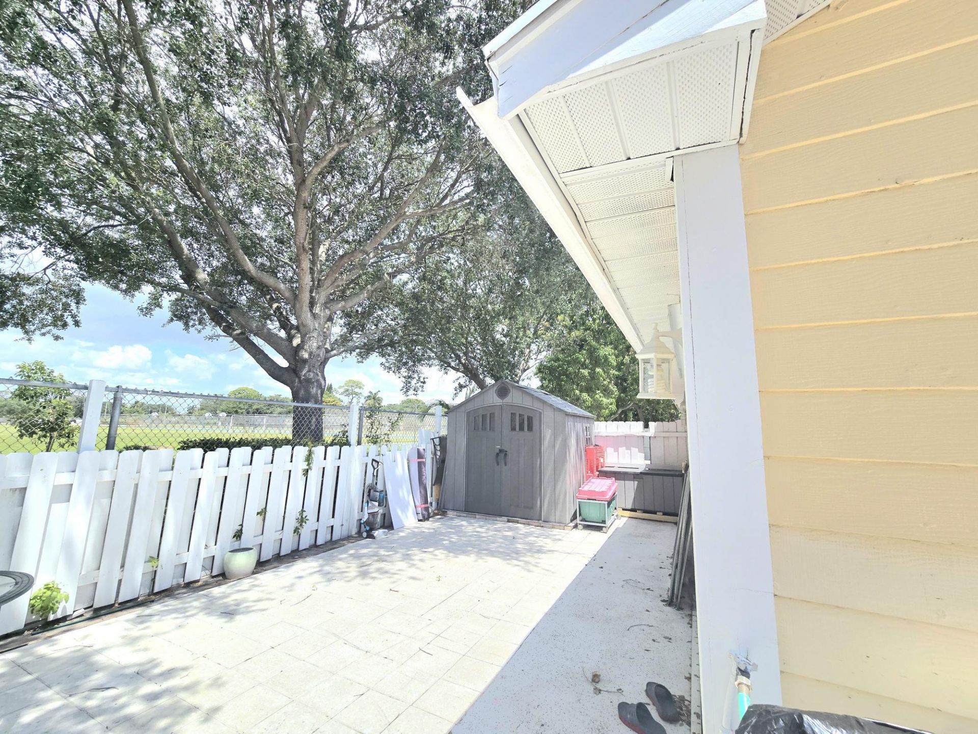 1530 Royal Forest Court, West Palm Beach, FL 33406 Photo
