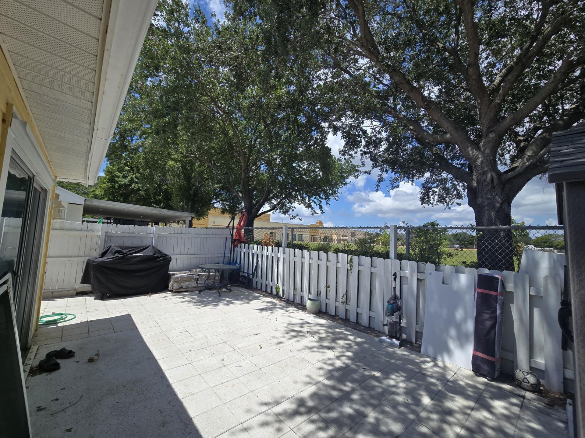 1530 Royal Forest Court, West Palm Beach, FL 33406 Photo