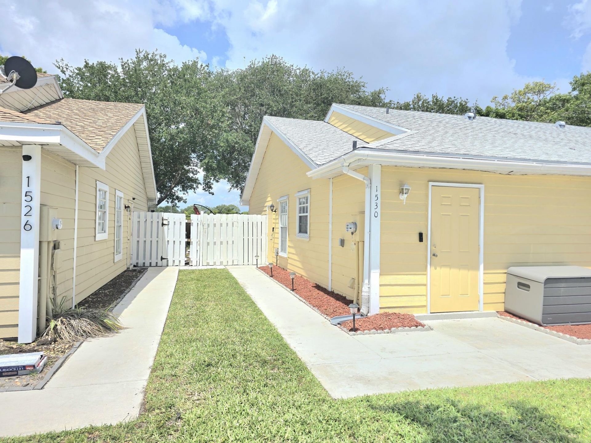 1530 Royal Forest Court, West Palm Beach, FL 33406 Photo