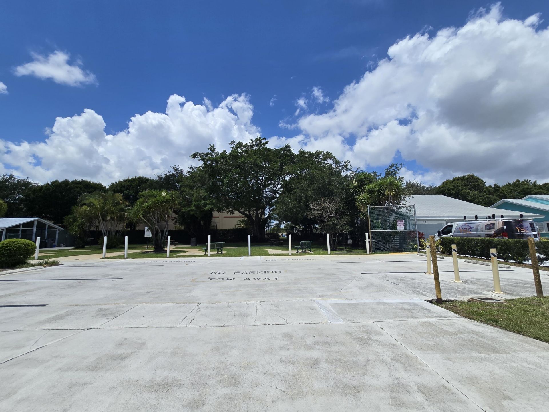 1530 Royal Forest Court, West Palm Beach, FL 33406 Photo