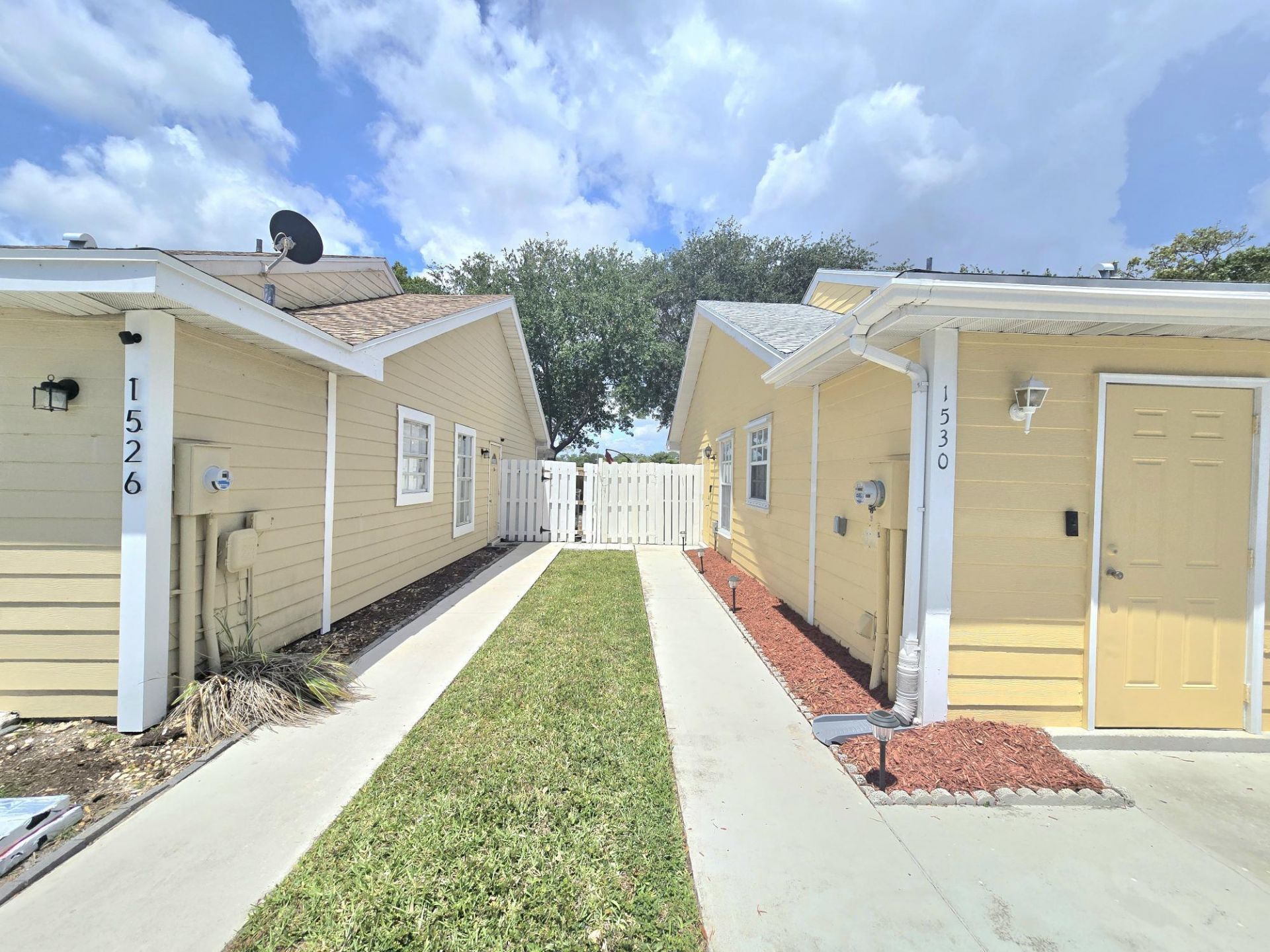 1530 Royal Forest Court, West Palm Beach, FL 33406 Photo