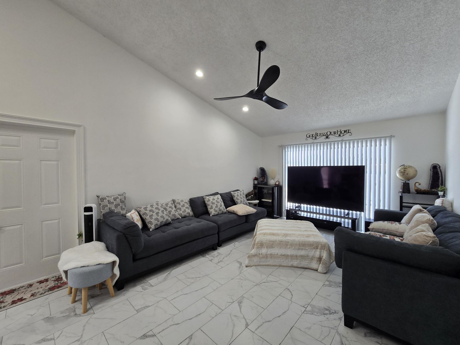 1530 Royal Forest Court, West Palm Beach, FL 33406 Photo