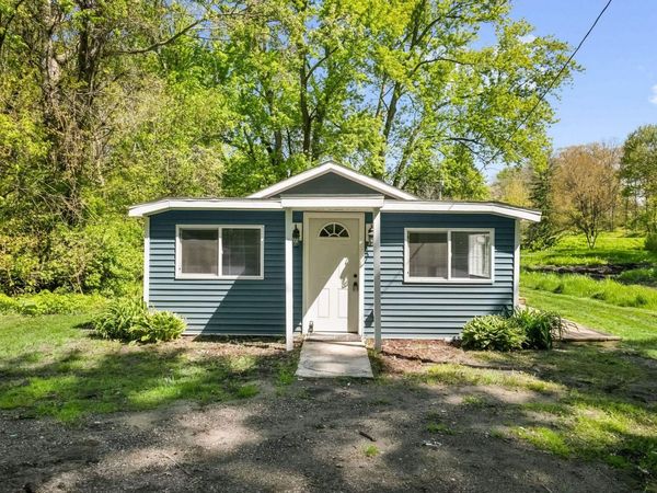 7323 E Pansy Lane, New Carlisle, IN 46552