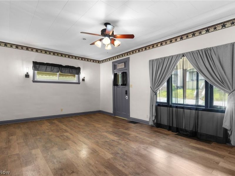 4744 Noble Street, Bellaire, OH 43906 Photo 10