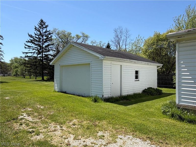 303 W Main Street, Andover, OH 44003 Photo 4